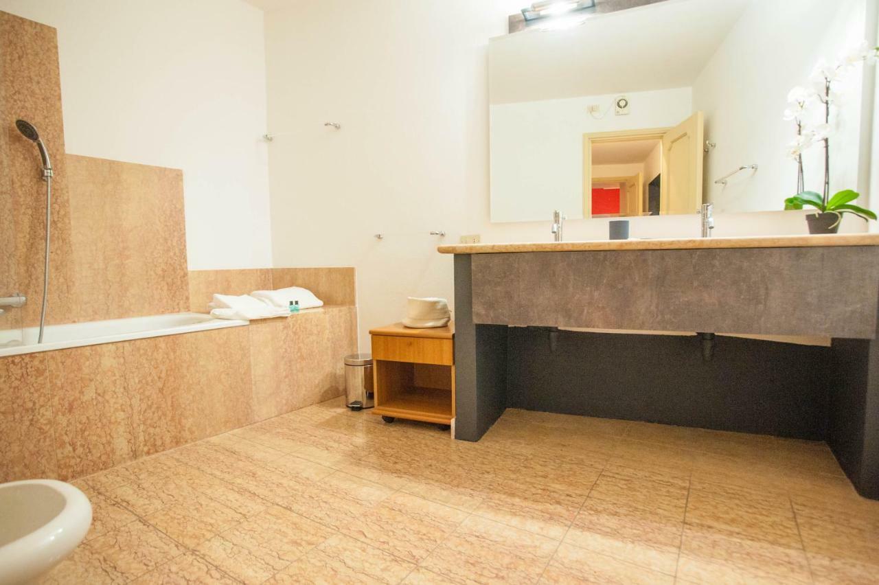 Apartament Italianflat - Via Mazzini Werona Zewnętrze zdjęcie